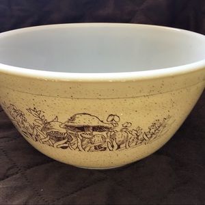 Vintage Pyrex Forest Fancies